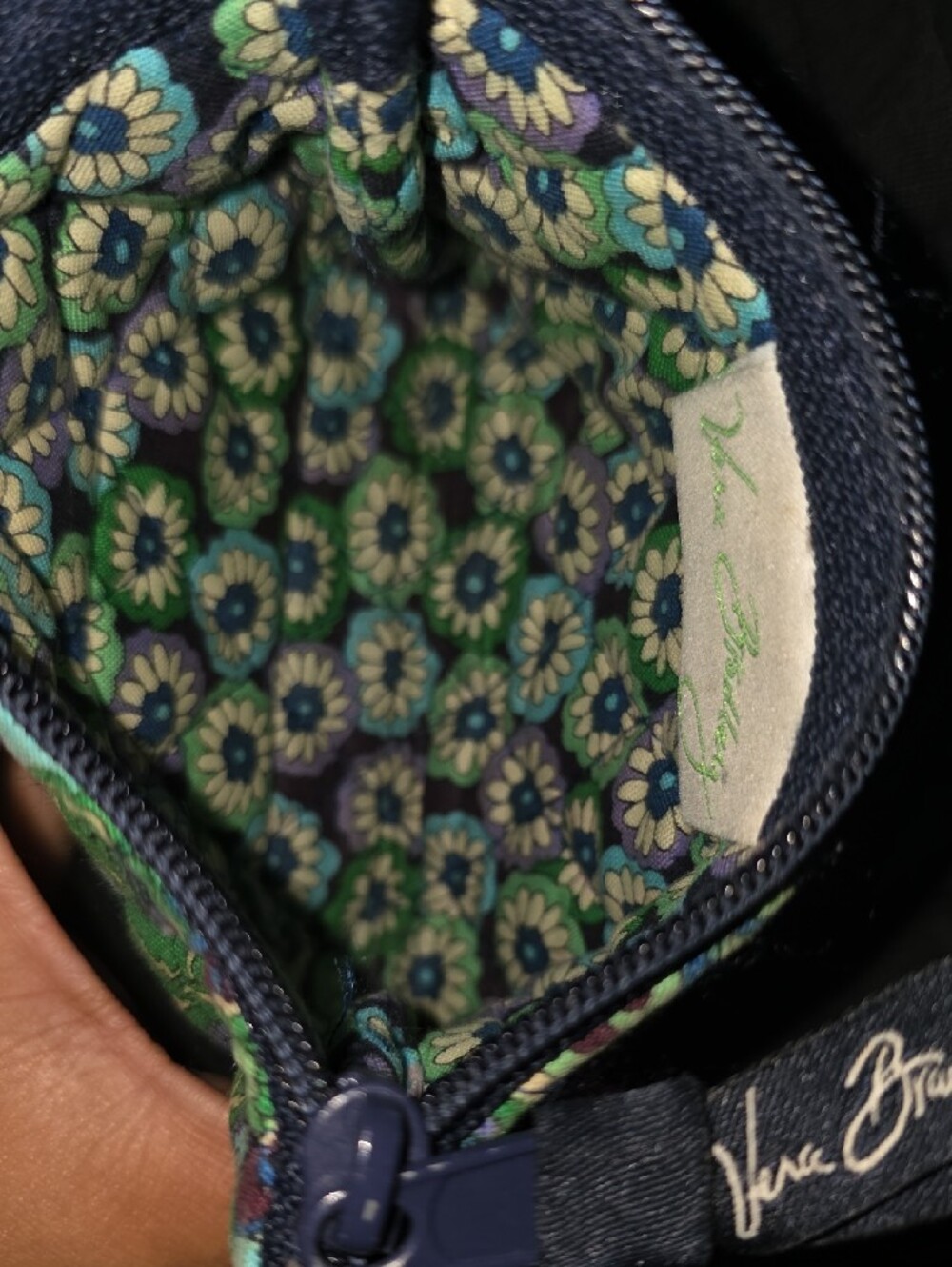 GET IT TOGETHER BUNDLE VERA BRADLEY 2 - Picture 5 of 9